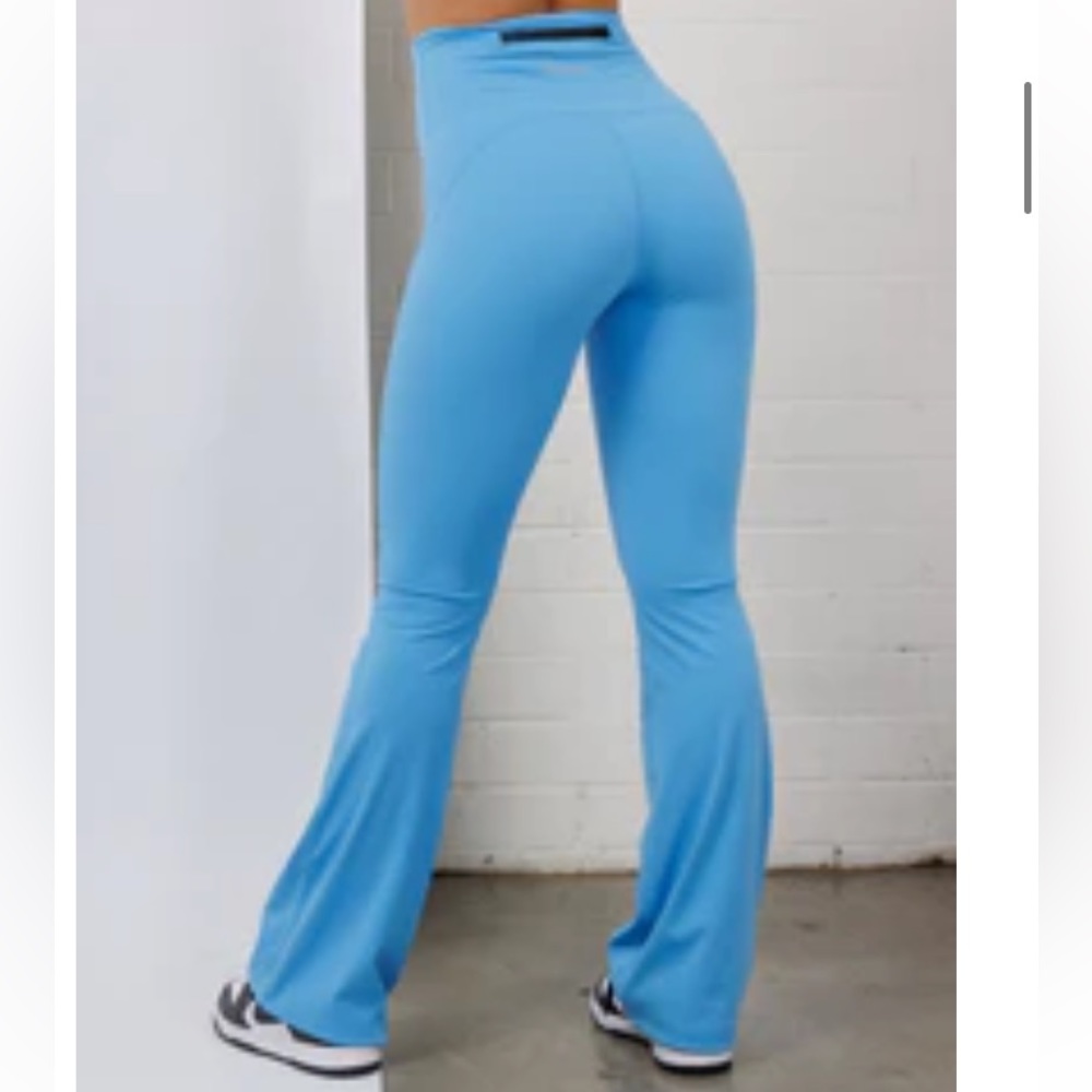 ECHT FLARE LEGGINGS - AZURE BLUE (XL)